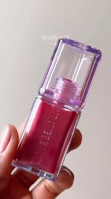 Lip Jelly Refill – Hydrating Lip Gloss in Vibrant Red and Berry Shades for a Smooth and Glossy Finish