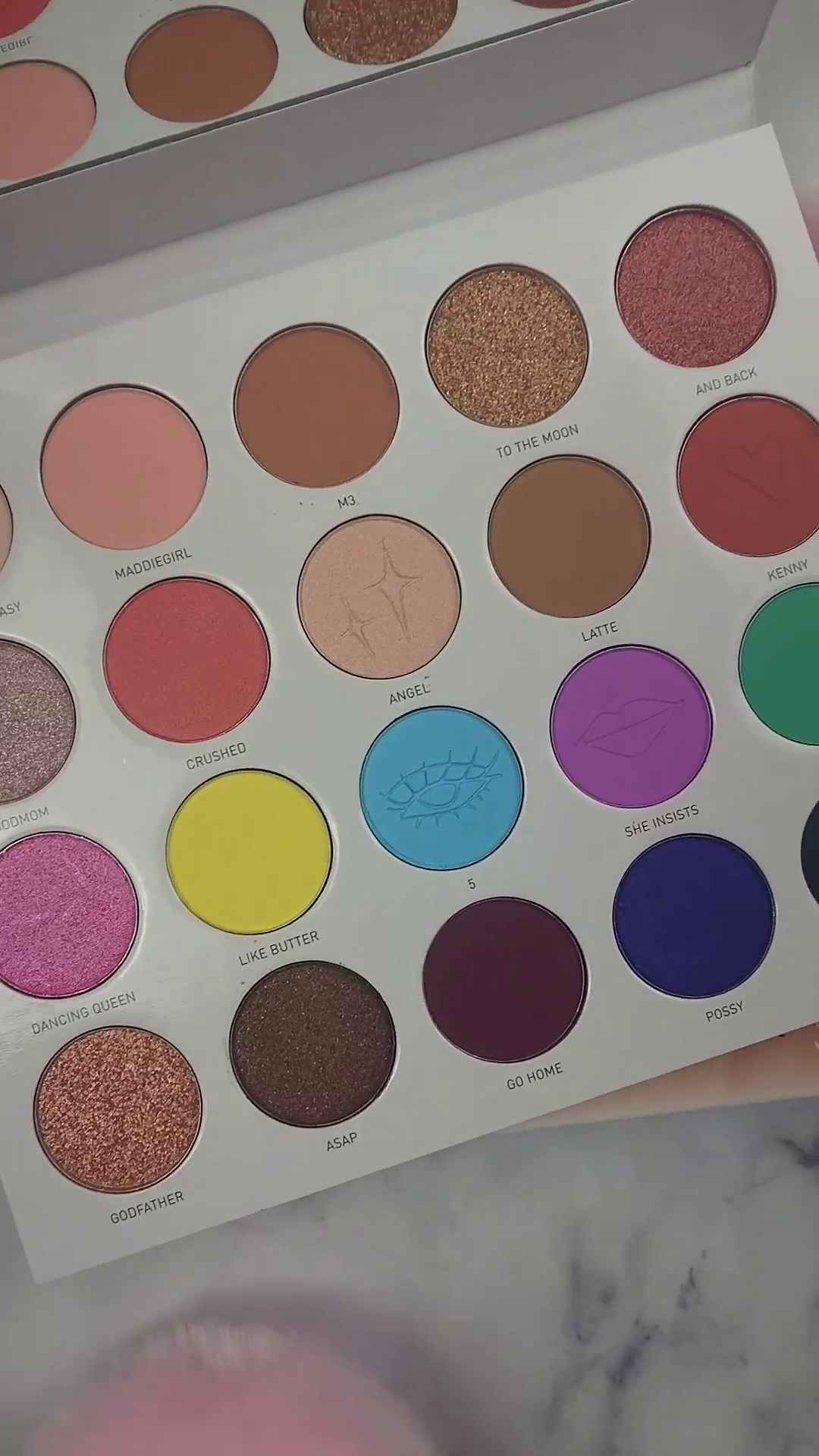 21-Color Rainbow Eyeshadow Palette – Matte & Shimmer Mix with Embossed Designs