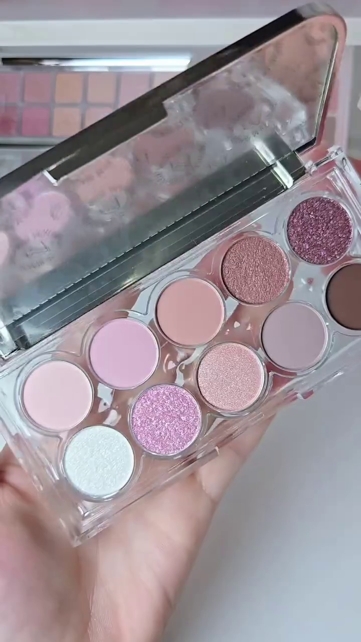 Lumir Pink Glow Eyeshadow Palette – Soft Matte & Shimmer Shades