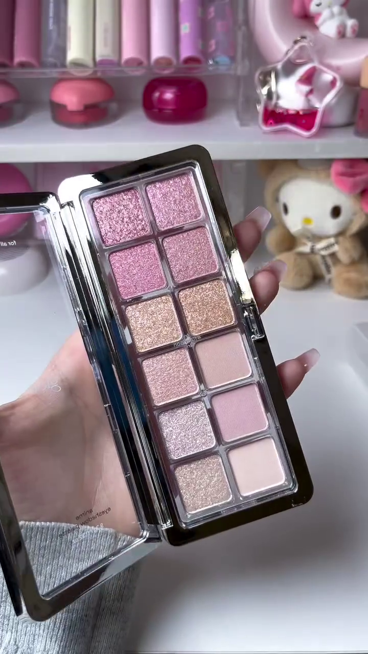 12-Color Pink Champagne Eyeshadow Palette – Shimmer & Matte Mix