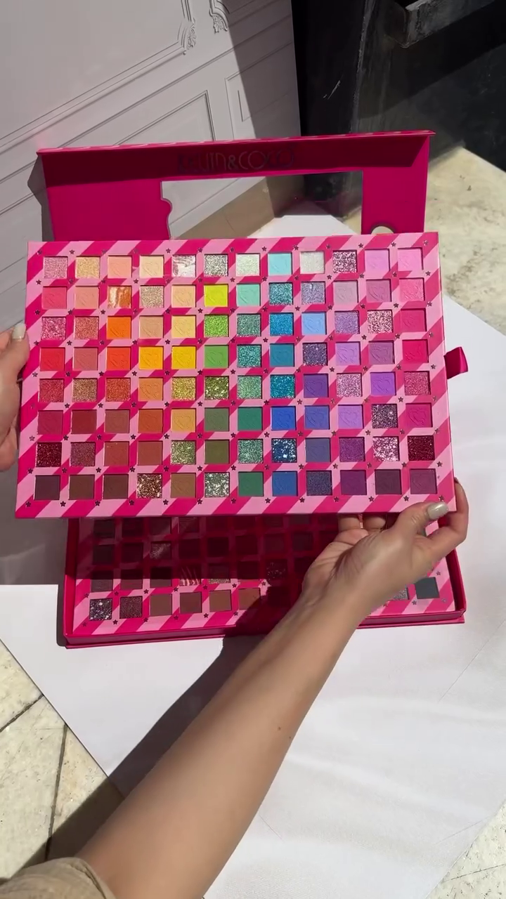 Vibrant 72-Color Eyeshadow Palette – Bold Mattes and Glittery Shades for Endless Eye Makeup Looks, Perfect for All Occasions
