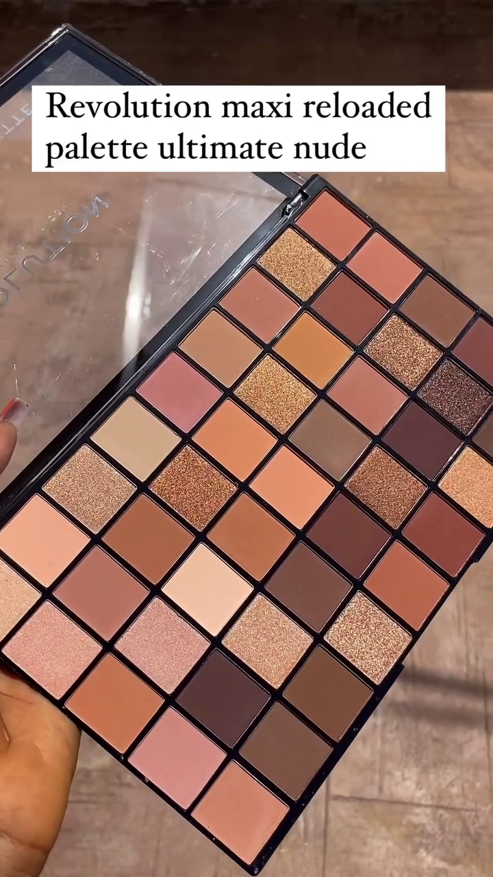 Revolution Maxi Reloaded Ultimate Nude Eyeshadow Palette with 35 Matte and Shimmer Shades, Perfect for Natural and Glamorous Eye Looks
