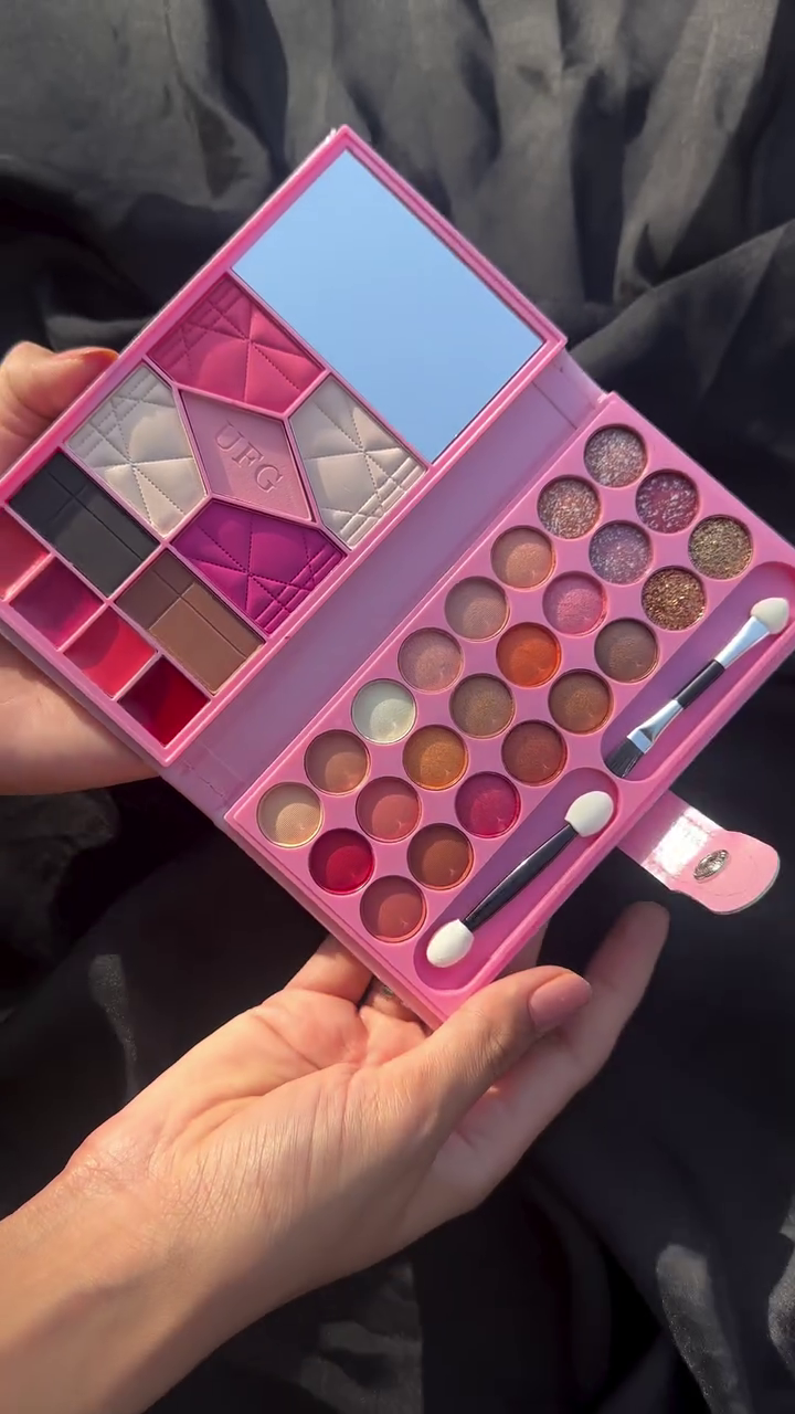 Pink Makeup Palette with Eyeshadows, Lip Colors, and Glitter Shades, Complete with a Dual-Ended Brush for Effortless Application, Perfect for Creating Stunning Look