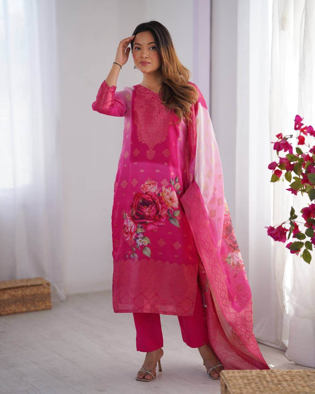 Women Floral Printed Regular Chanderi Silk Kurta with Trousers & With Dupatta
