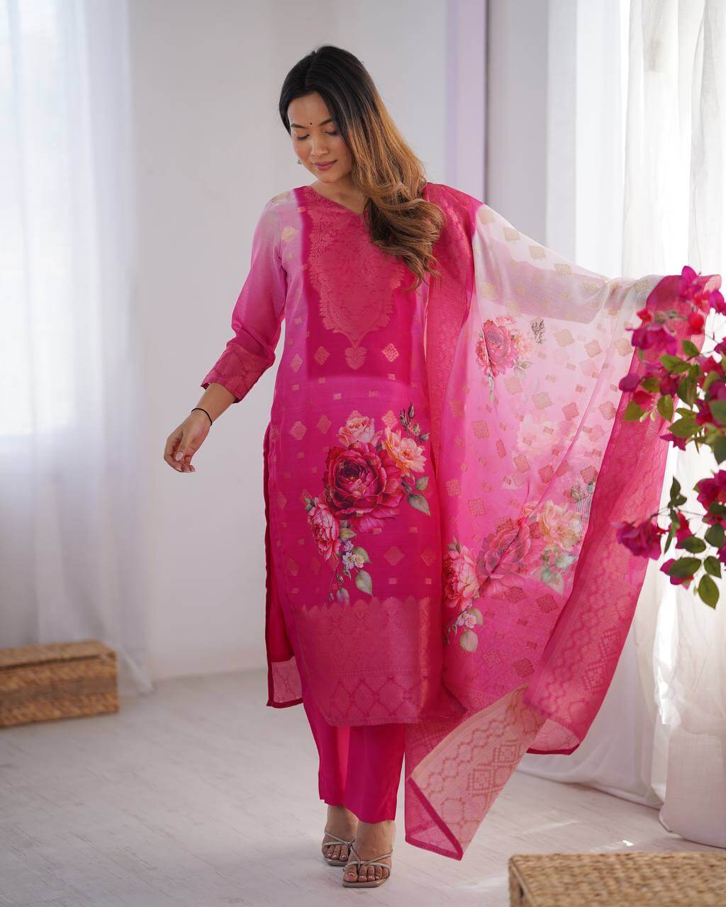 Women Floral Printed Regular Chanderi Silk Kurta with Trousers & With Dupatta