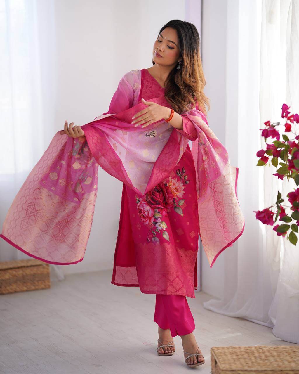 Women Floral Printed Regular Chanderi Silk Kurta with Trousers & With Dupatta