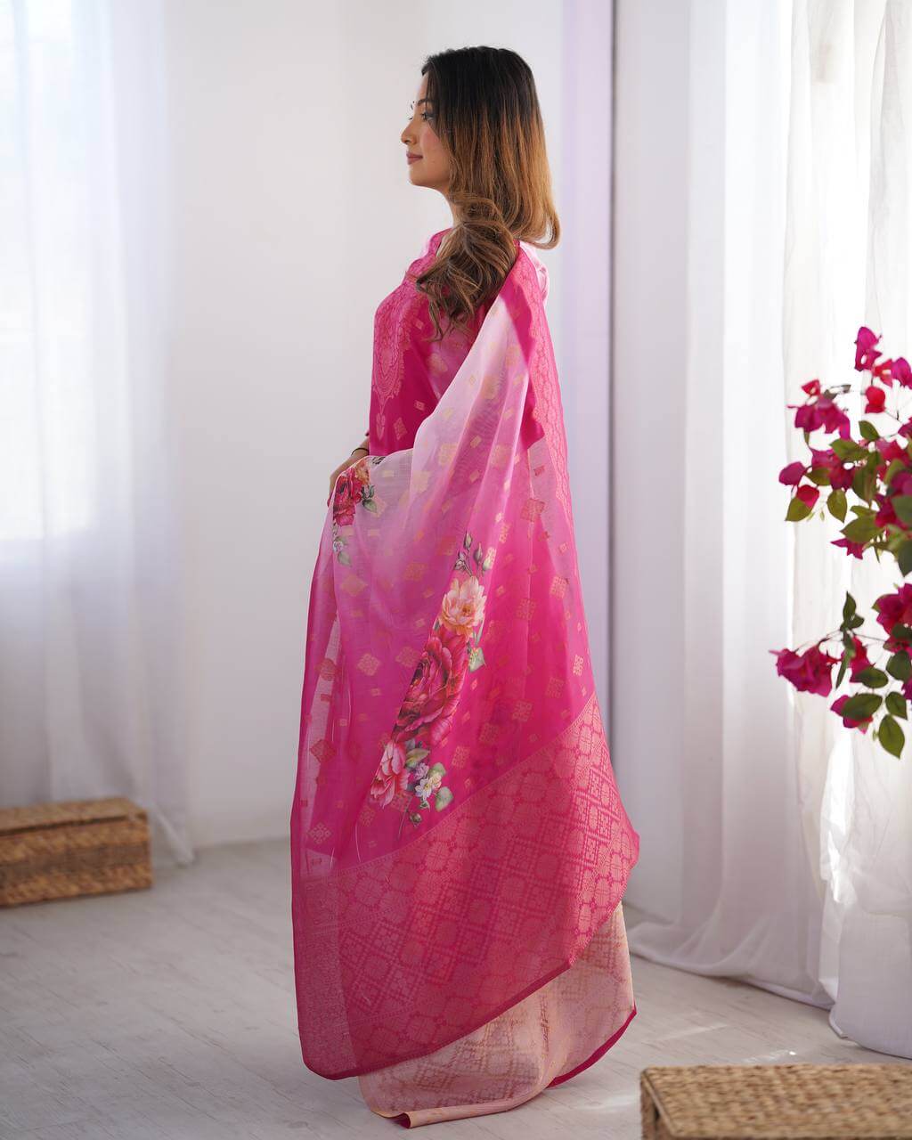 Women Floral Printed Regular Chanderi Silk Kurta with Trousers & With Dupatta