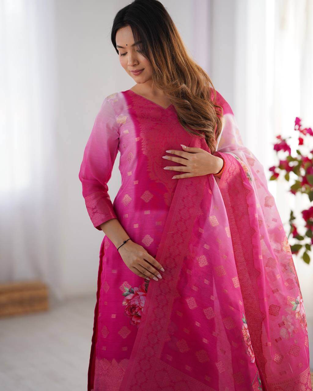 Women Floral Printed Regular Chanderi Silk Kurta with Trousers & With Dupatta