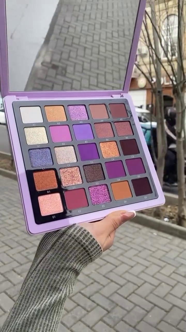 Vibrant 25-Color Purple Toned Eyeshadow Palette – Richly Pigmented Matte, Shimmer, and Glitter Finishes with Built-In Mirror for Bold, Creative, and Long-Lasting Eye Makeup Looks