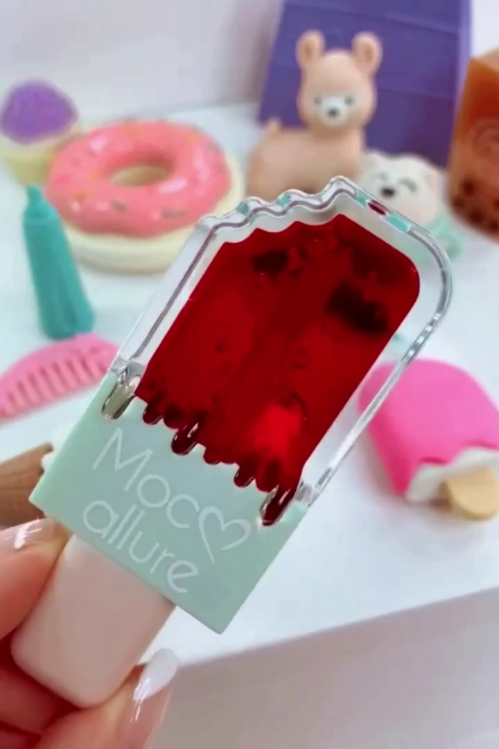 Ice Cream-Inspired Lip Tint – Cute Bite-Top Red Glossy Lip Stain with Hydrating Formula in a Playful Popsicle-Shaped Tube for Juicy, Long-Lasting Color