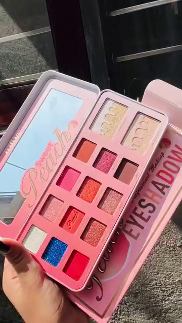 Peach 12-Color Eyeshadow Palette – Highly Pigmented Matte & Shimmer Shades in Warm Peachy, Nude, and Bold Glitter Tones