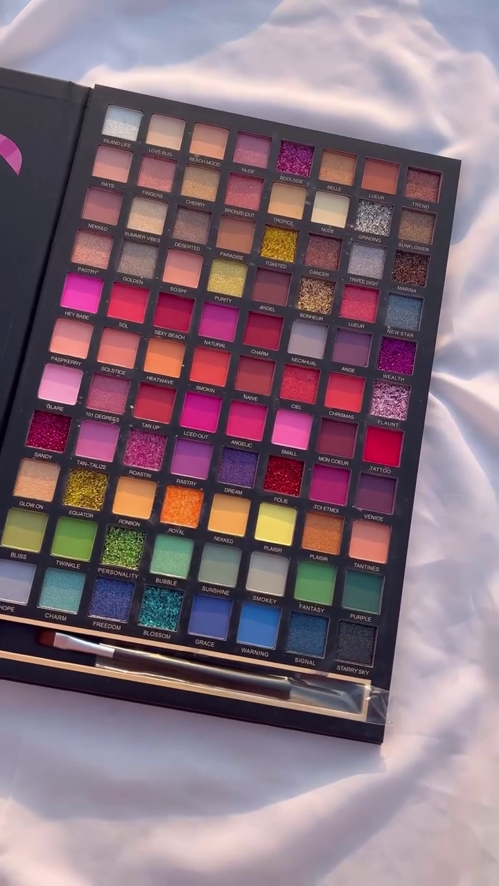 Professional Makeup 88 Colors Eyeshadow Palette – Highly Pigmented Matte, Shimmer, and Glitter Shades in Vibrant Brights, Warm Neutrals, Bold Smokey Tones
