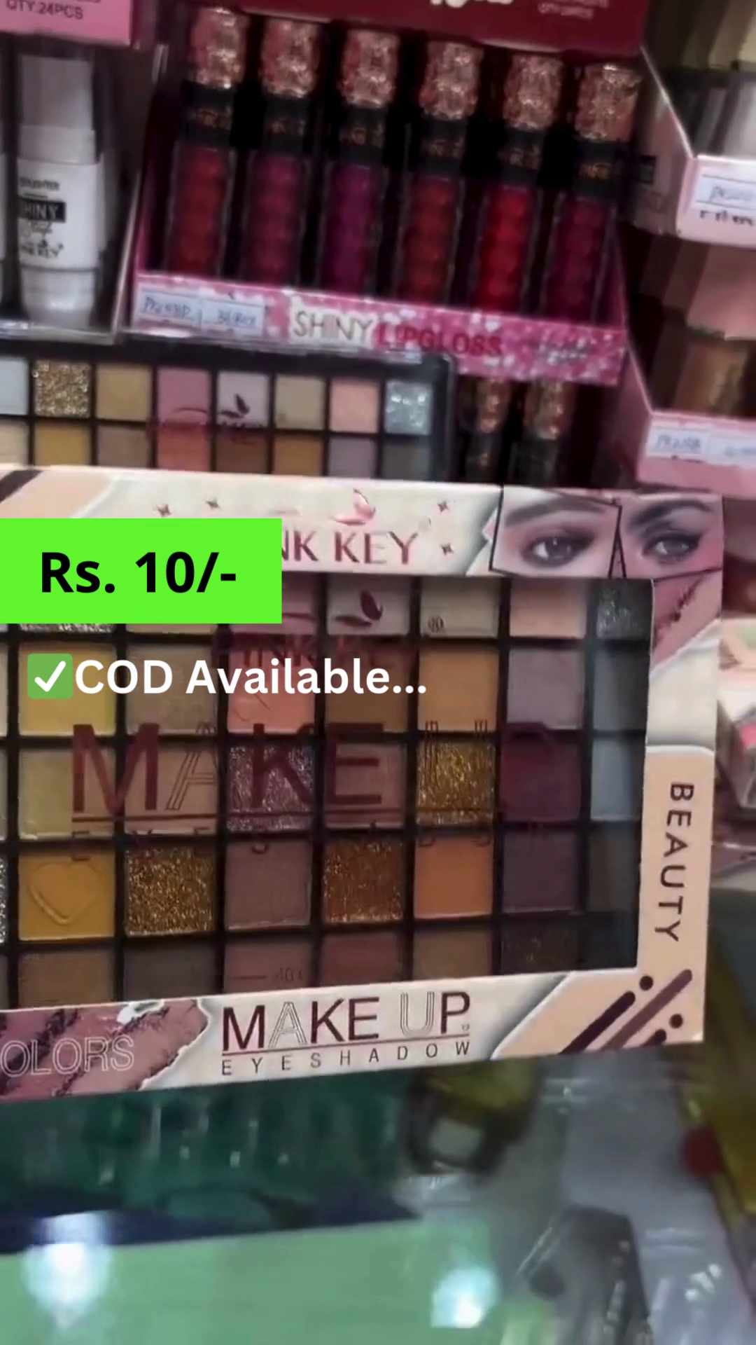 40 Color Professional Eyeshadow Palette – Matte, Shimmer & Glitter Shades for Long-Lasting Eye Makeup