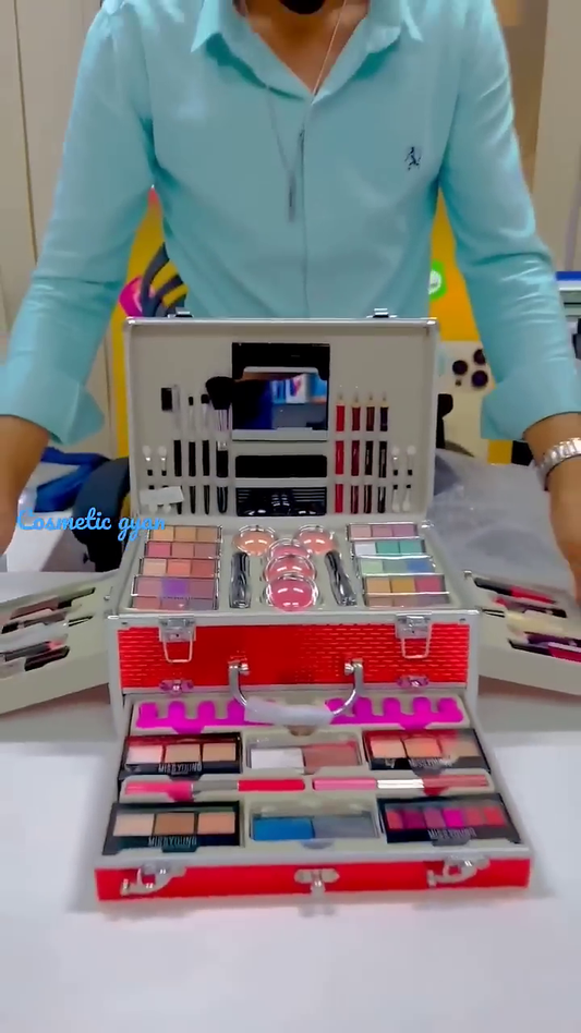 All-in-One Makeup Kit with Eyeshadows, Lipsticks, Blushes, Brushes, and Accessories in a Portable Travel Case – Perfect for Every Beauty Enthusiast
