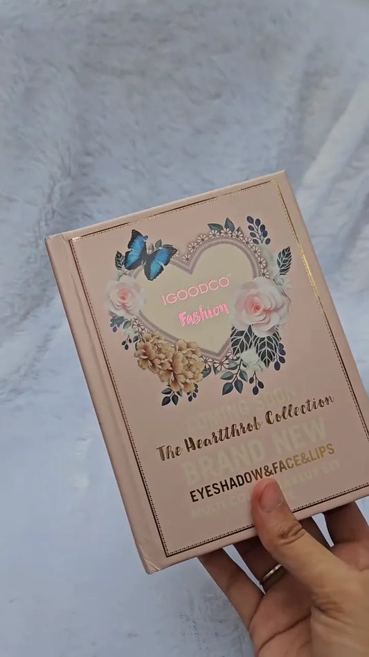 18-Color Makeup Palette for a Bold and Beautiful Look - Featuring a Range of Shades for Eyeshadow, Lipstick, and Face, All in a Trendy Heart and Floral Case