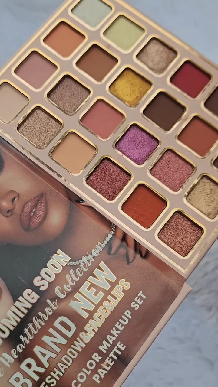 18-Piece Makeup Collection for Eyes, Lips, and Face - A Gorgeous Palette Featuring Matte, Shimmer, and Metallic Shades in a Heart-Shaped Box with Floral Accents