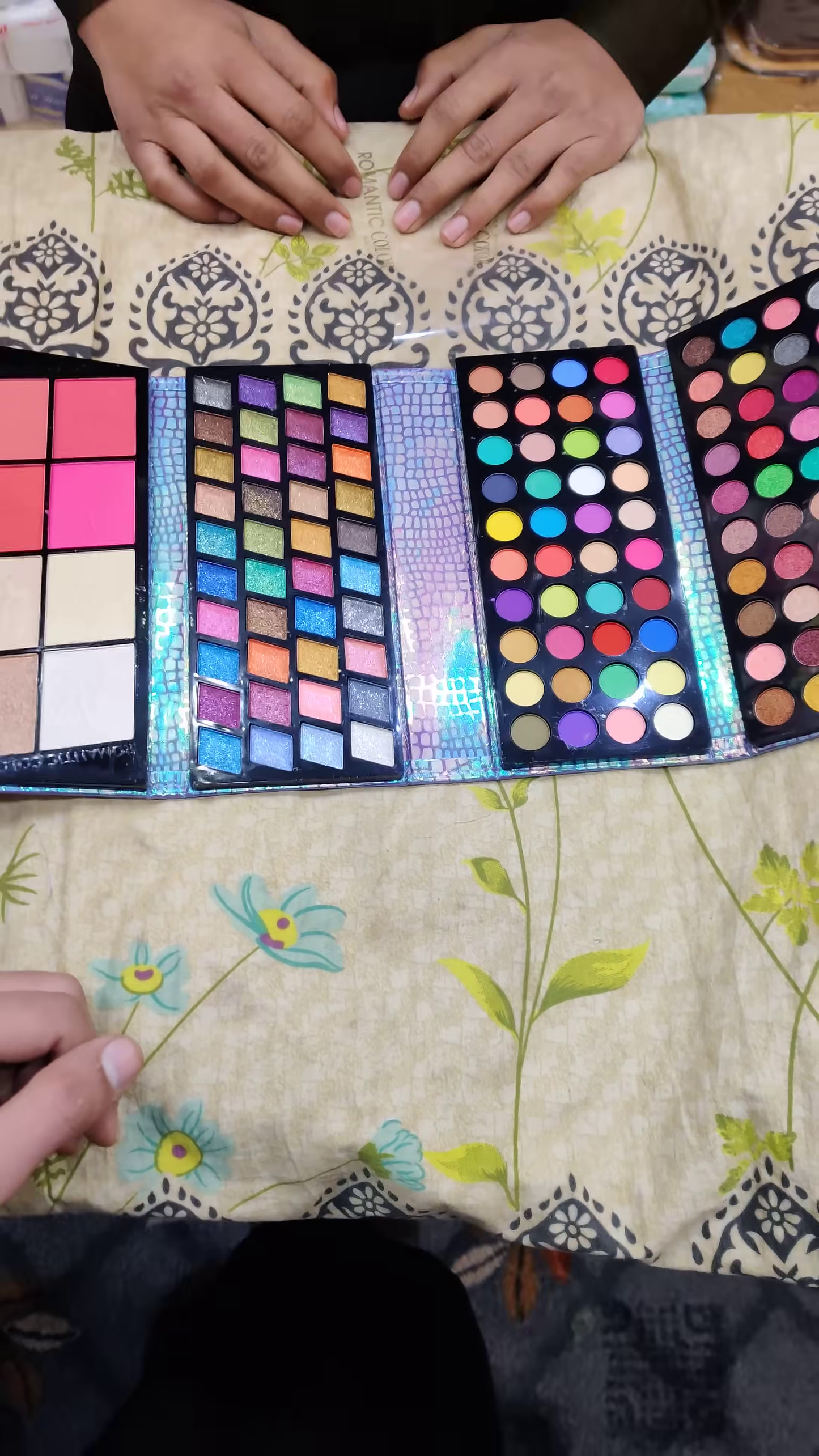 Vibrant Multi-Palette Makeup Kit - Includes Blushes, Highlighters, and a Wide Range of Colorful Eyeshadows for Bold and Creative Looks