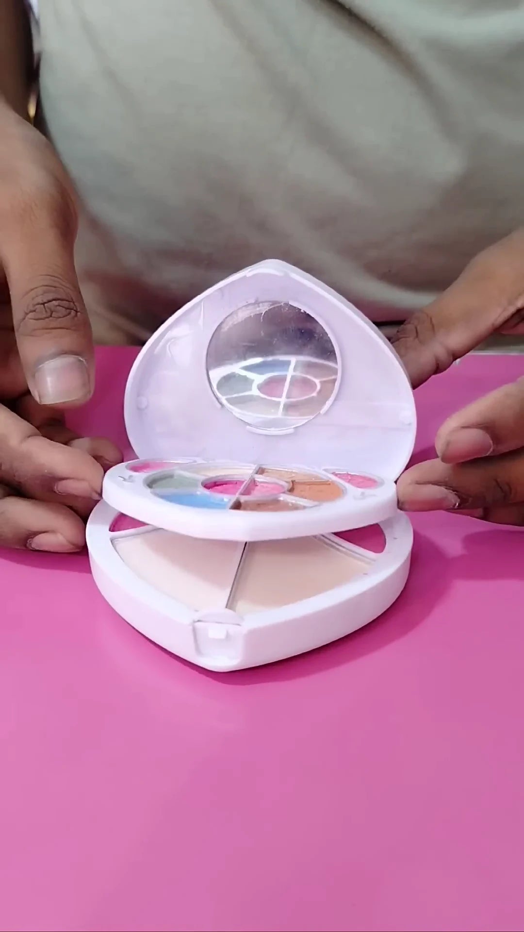 Two-Way Cake & Multi-Color Essentials: Heart-Shaped Gift Box Makeup Palette with Pressed Powder, Eyeshadows, and Built-in Mirror