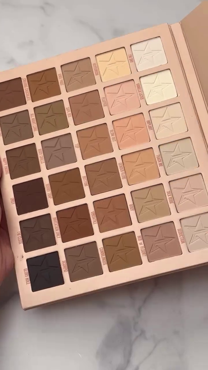 Jeffree Star Cosmetics Matte Eyeshadow Palette – 24 Bold Neutral Shades for a Perfect Smoky Eye Look