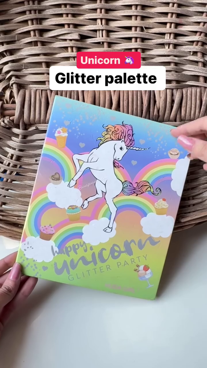 Unicorn-Inspired Glitter Palette with 25 Vibrant Shades – Including Sparkling Colors Like Cupcake, Ice Cream, Dreamy Sky, Emerald City, and Fruit Punch