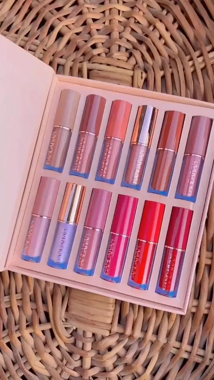 Complete Fashion Makeup Kit – Trendy Cosmetics Collection for Stylish Women