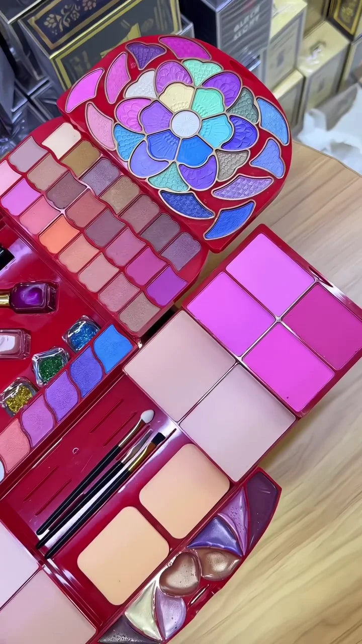 Flower Design All-in-One Makeup Kit – Multi-Color Eyeshadows, Blushers, Compact Powders, Lip Colors & Applicators in Elegant Case