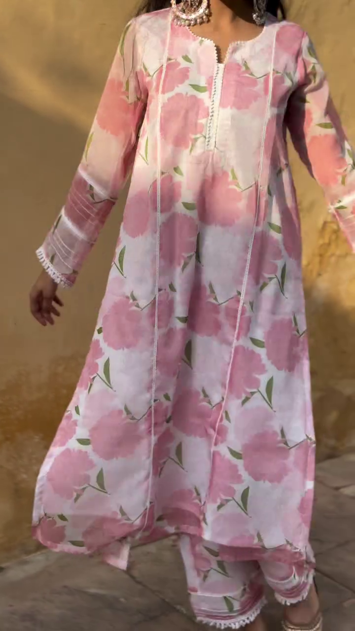 Pink Floral Printed Kurta Set with Delicate Lace Detailing and Comfortable Fabric, Perfect for Casual and Festive Wear