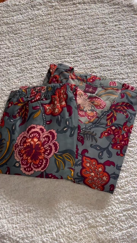 Stylish Purple and Floral Printed Kurta Sets with Matching Bottoms, Comfortable and Trendy for Casual Wear