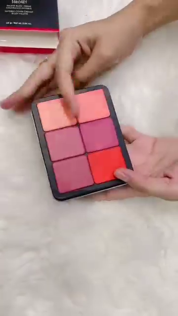 Ultra Secret Lipstick Palette with 8 Rich and Vibrant Shades for a Stunning Bold Lip Look, Long-lasting and Smooth Finish