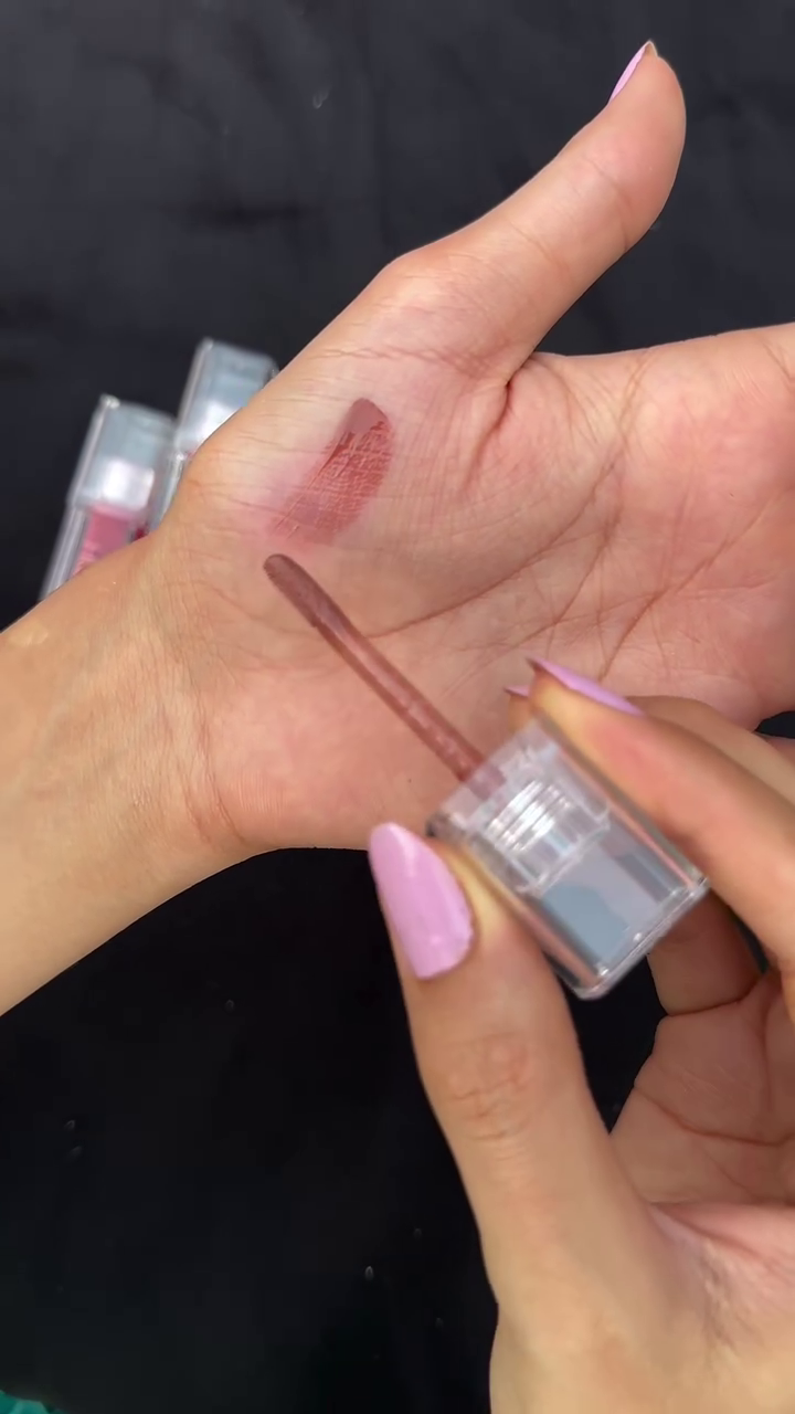 Best Lip Oil in Gorgeous Shades of Pink, Offering a Glossy Finish with a Hydrating and Nourishing Formula for Soft, Plump Lips