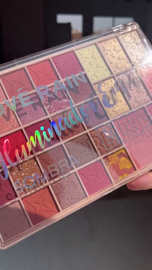 Jeffree Star Cosmetics Eyeshadow Palette – 30 Bold and Sparkling Shades in Rich Reds, Pinks, Oranges, and Shimmers for Stunning Eye Looks