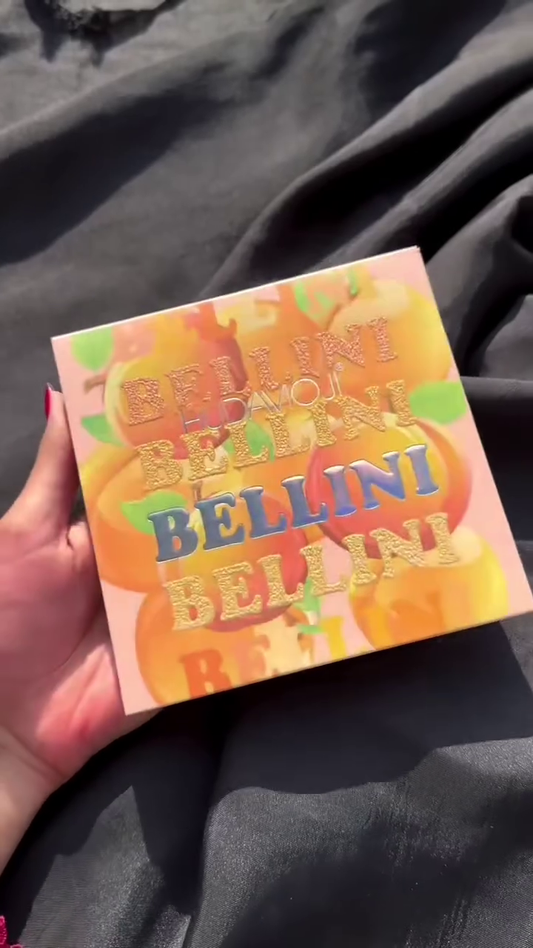 Huda Beauty 6-Color Peach Blush and Highlighter Palette with Smooth Matte and Shimmer Finishes for a Fresh, Radiant Glow