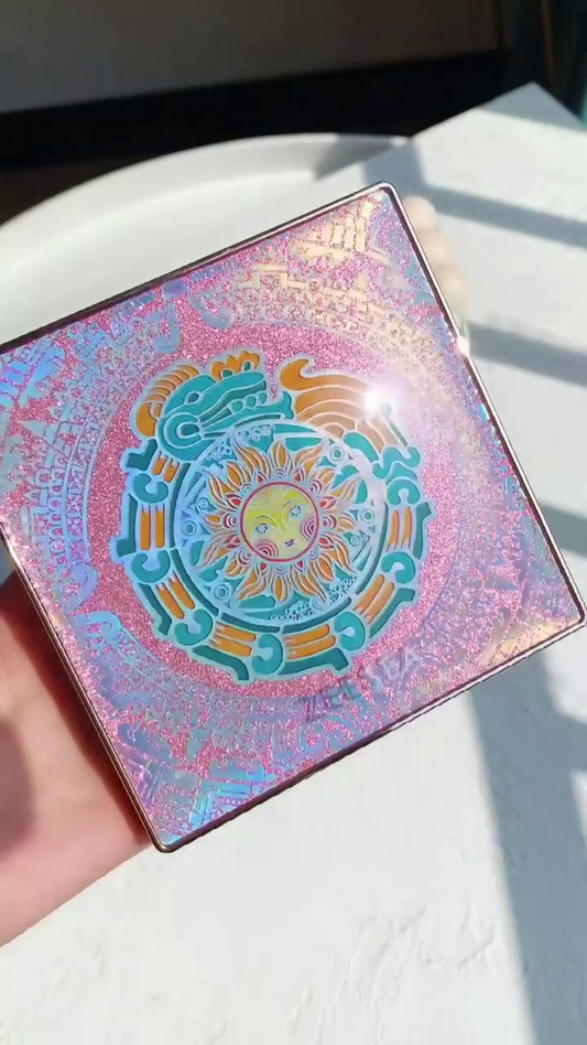 Vibrant Blush and Highlighter Palette – 16 Shades in Matte, Shimmer, and Glitter Finishes for a Radiant, Customizable