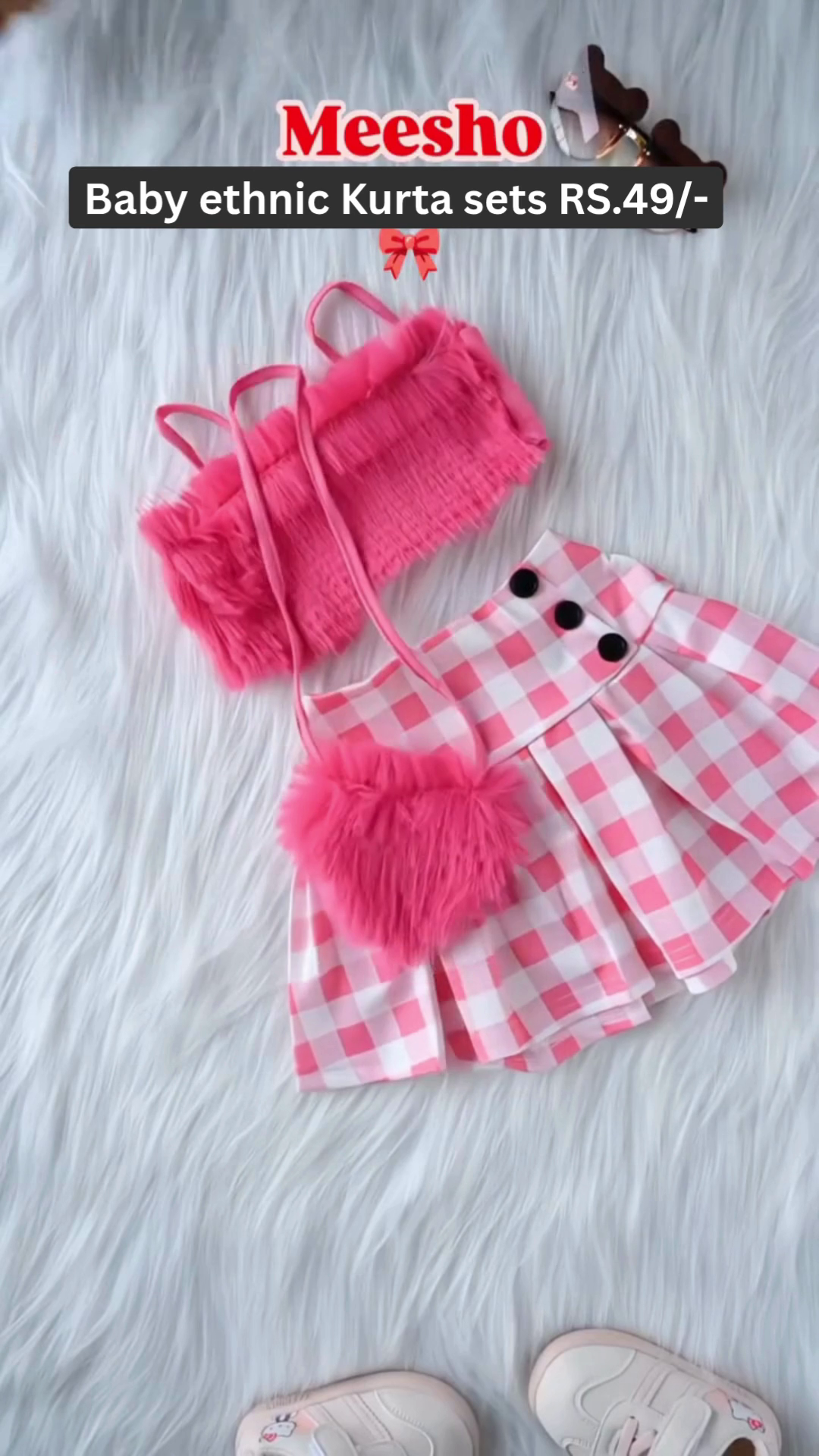 Stylish Baby Green Top and White Pom-Pom Shorts Set – Comfortable Summer Outfit for Girls