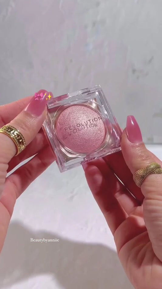 Revolution Shimmer Highlighter – Soft Pink Glow Powder for Radiant, Luminous and Long-Lasting Finish on Face & Cheeks