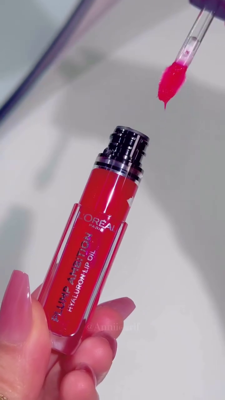 Paris Plump Ambition Hyaluronic Lip Oil – Ultra-Nourishing, High-Shine Tinted Lip Treatment with Hyaluronic Acid for Hydrated, Fuller-Looking Lips in a Variety of Glossy, Radiant Shades