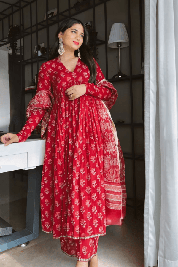 THE RED TRADITIONAL ANARKALI PAIRED WITH CHURIDAR AND DUPATTA - Image 2