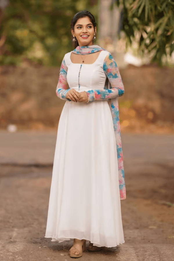 STYLISH WHITE ANARKALI GOWN WITH DUPATTA