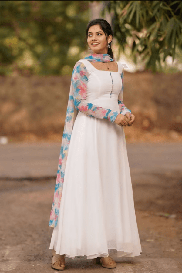 STYLISH WHITE ANARKALI GOWN WITH DUPATTA - Image 4